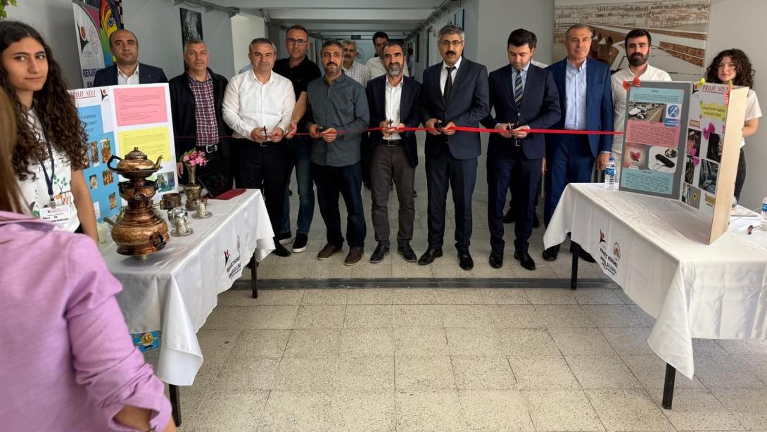 Rekabet Kurumu Anadolu Lisesi Bilim Fuarı
